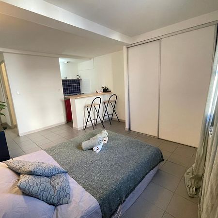 Studio Au Coeur De Montpellierアパートメント エクステリア 写真